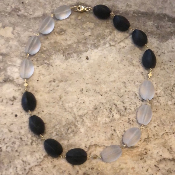 18KT yellow gold necklace w/onyx & frosted quartz stones....